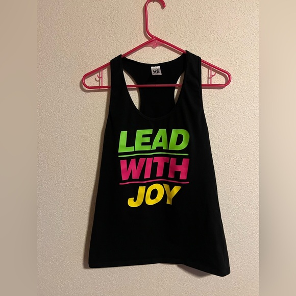 Zumba Fitness Tops - 💃🏾 Set of Three Imperfect Zumba Tanks Size Large